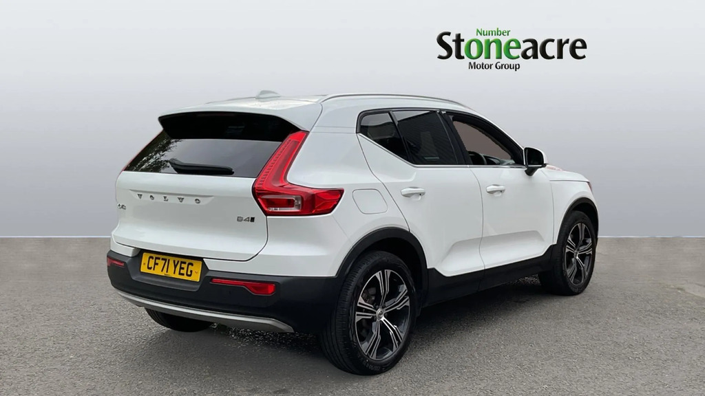 Volvo XC40 2.0 B4 Mhev Inscription Dct Awd Euro 6 Ss White #2