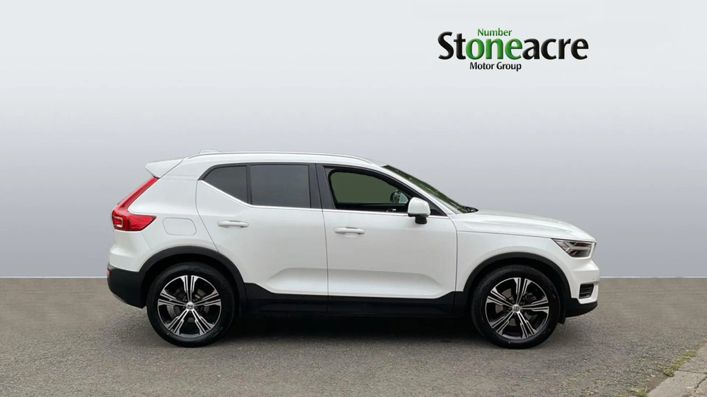 Volvo XC40 2.0 B4 Mhev Inscription Dct Awd Euro 6 Ss White #3