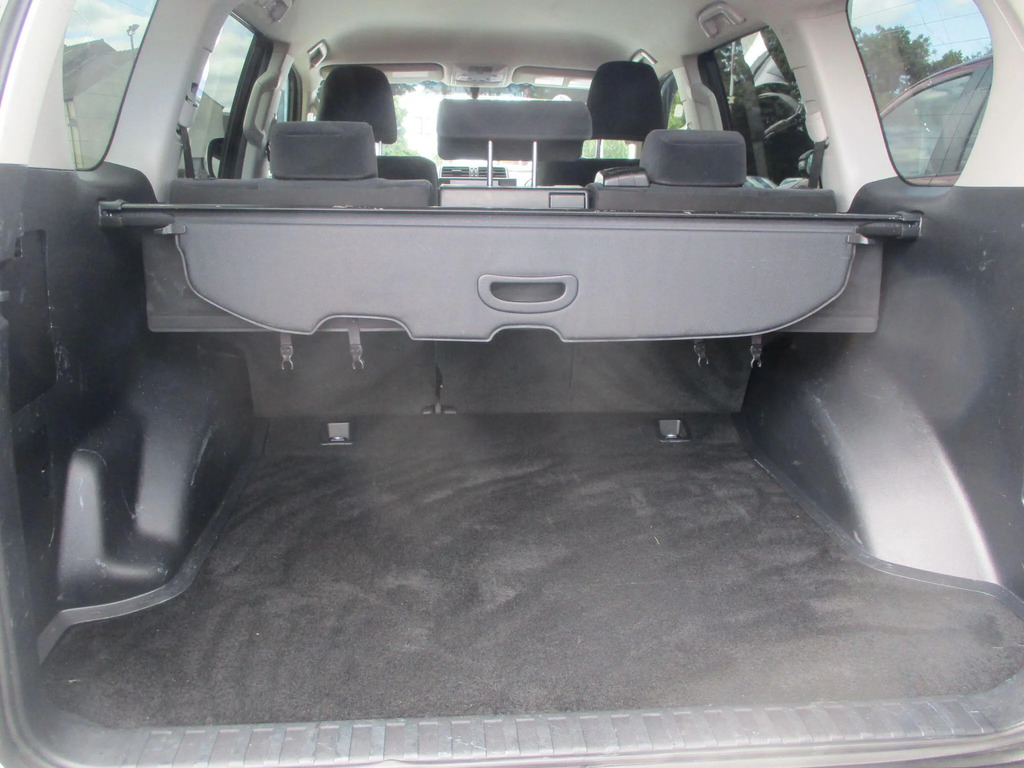 Toyota Land Cruiser 2.8D Invincible 4Wd Euro 6 Ss 7 Seat White #10