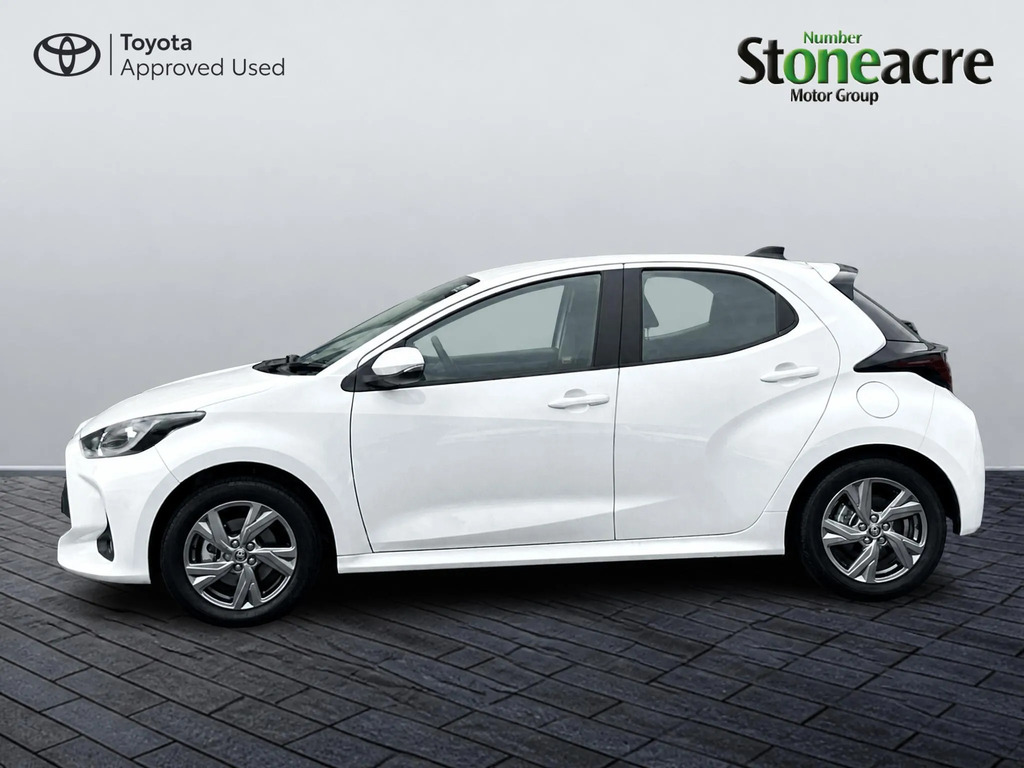 Toyota Yaris 1.5 Hybrid Icon #6