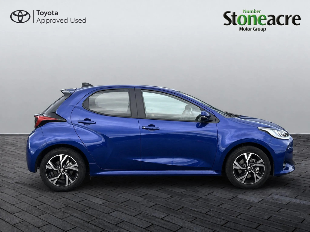 Toyota Yaris 1.5 Hybrid Design #2