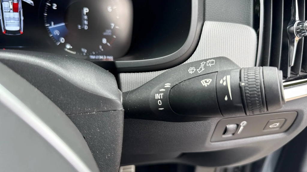 Volvo V90 Self Charging Hybrid, Heated Fr Seats, Smartphon Silver #21