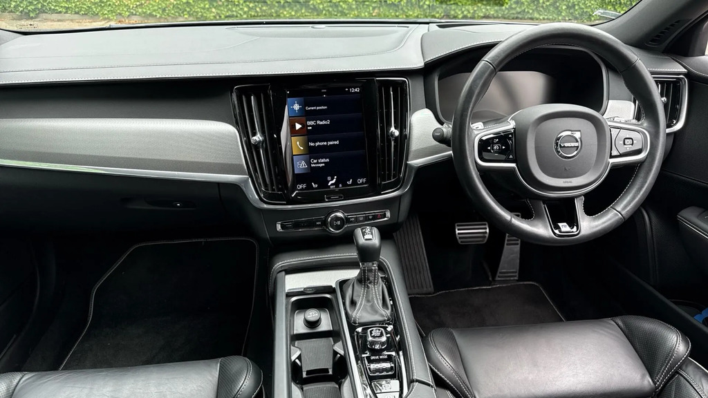 Volvo V90 Self Charging Hybrid, Heated Fr Seats, Smartphon Silver #5