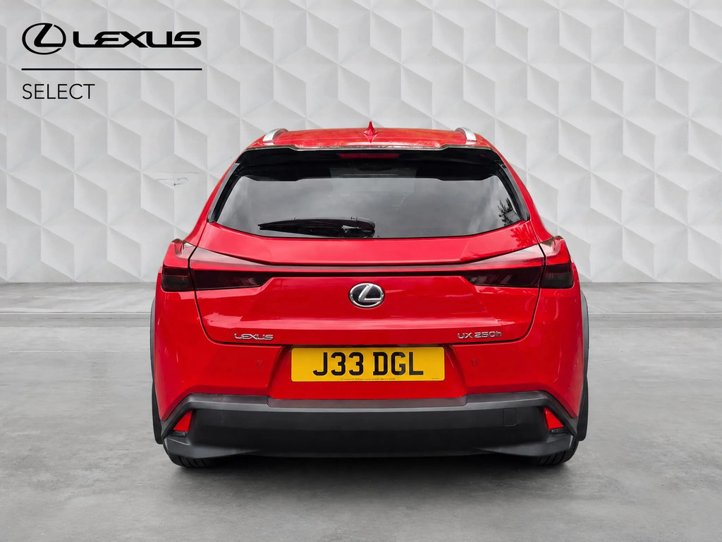 Lexus UX 250H 2.0 Takumi #4