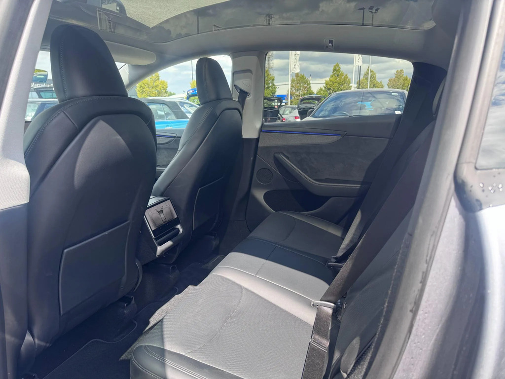 Tesla Model Y 84.7Kwh Dual Motor Long Range 4Wde SG25ZNJ  #3