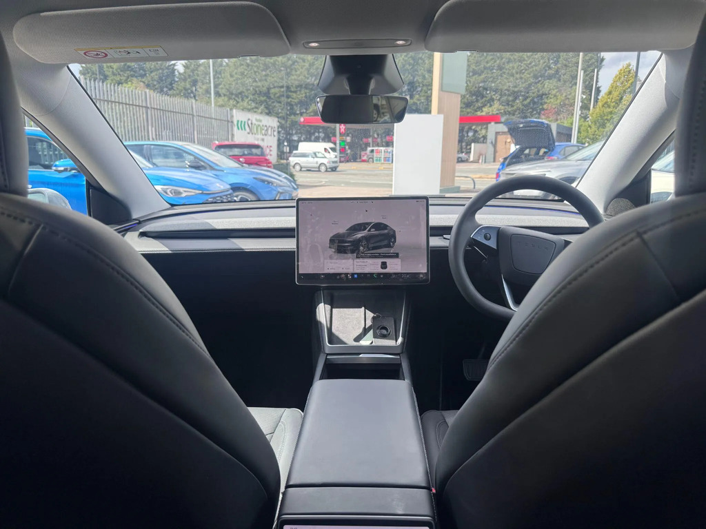 Tesla Model Y 84.7Kwh Dual Motor Long Range 4Wde SG25ZNJ  #4