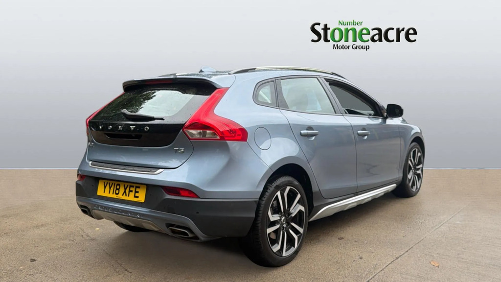 Volvo V40 Cross Country 1.5 T3 Gpf Pro Euro 6 Ss YY18XFE #2