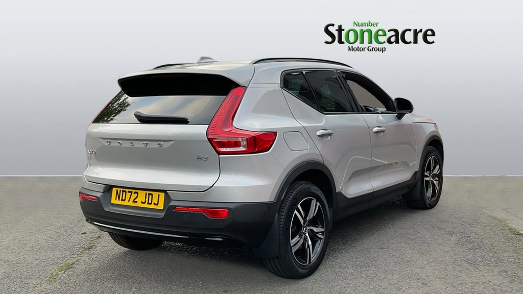 Volvo XC40 2.0 B3p Plus Dark  #2