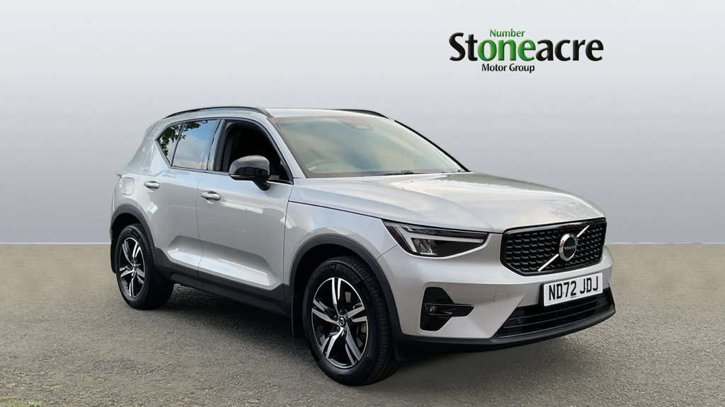 Volvo XC40 2.0 B3p Plus Dark 