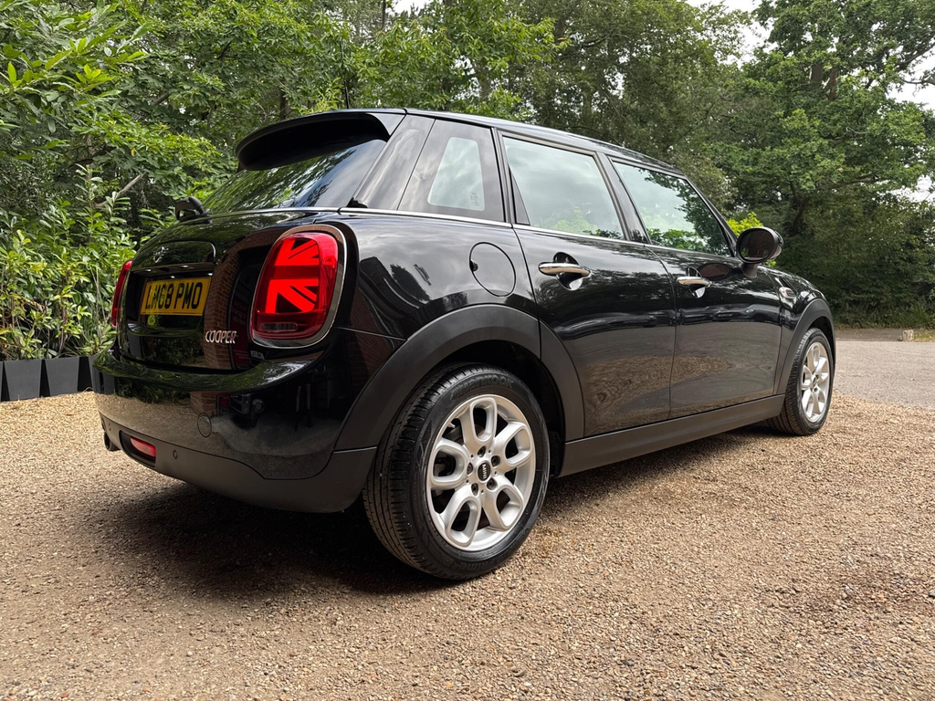 Mini Hatch 1.5 Cooper Euro 6 Ss LM68PMO  #3