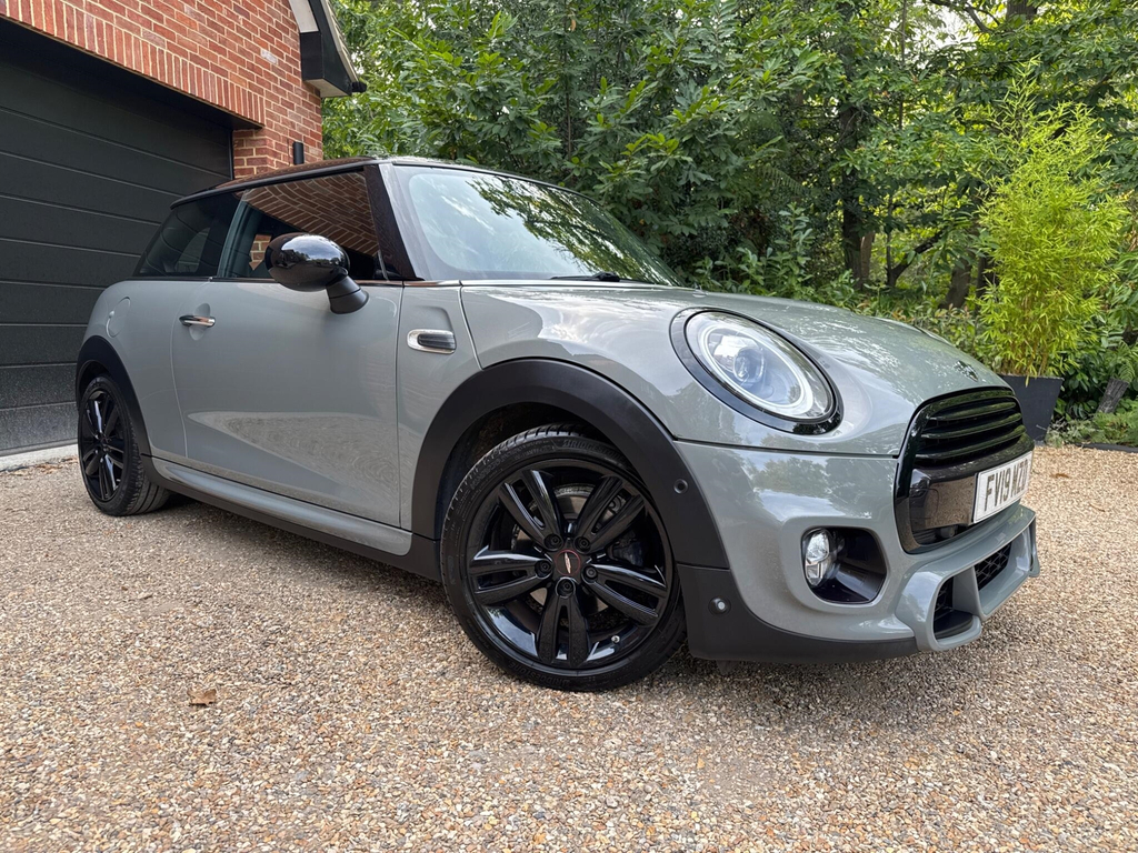 Mini Hatch 1.5 Cooper Sport Euro 6 Ss FV19MZD
