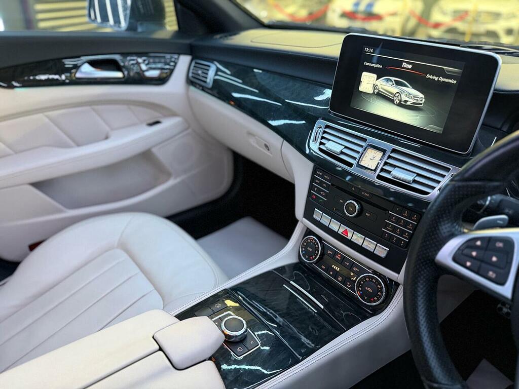 Mercedes-Benz CLS Estate 2.1 Cls220d Amg Line Shooting Brake G-troni Black #39