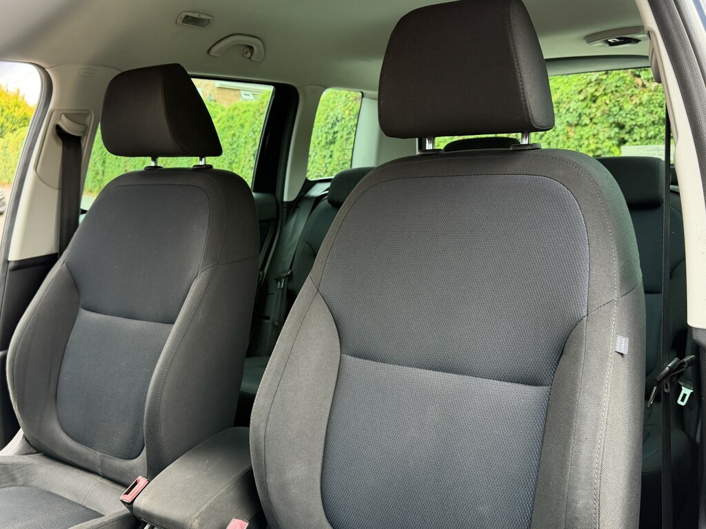 Skoda Yeti 1.2 Tsi S Dsg Free-2 Keys Red #15
