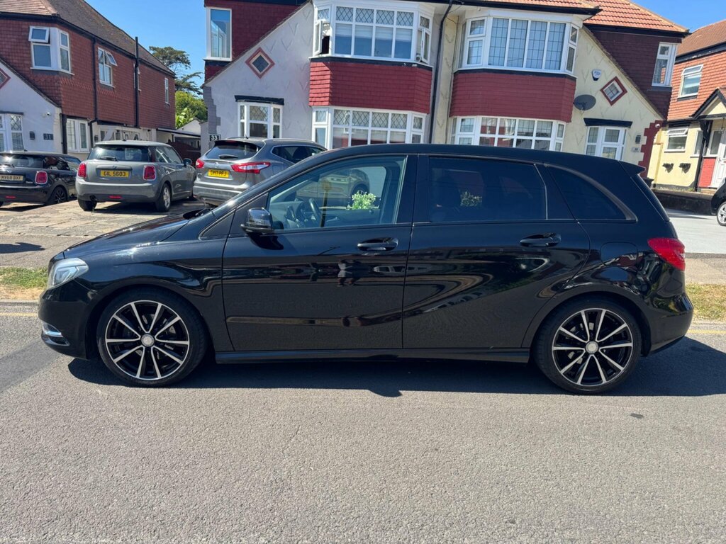 Mercedes-Benz B Class 1.8 B200 Cdi Sport Euro 5 Ss Black #4