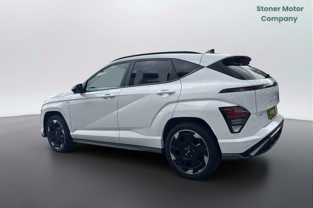 Hyundai Kona 65.4Kwh N Line S White #6