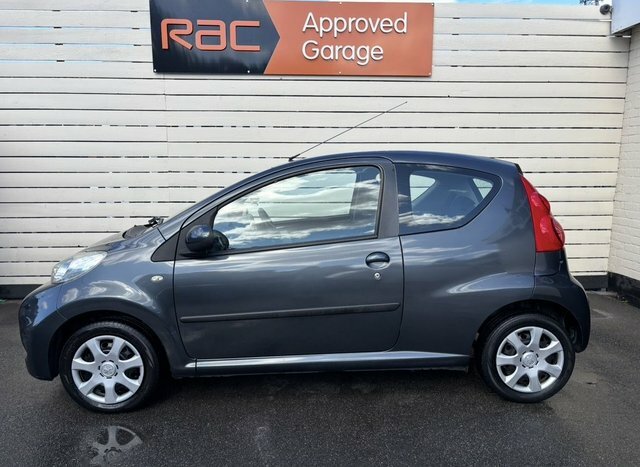 Peugeot 107 1.0 12V Urban Hatchback Euro 4 Grey #5