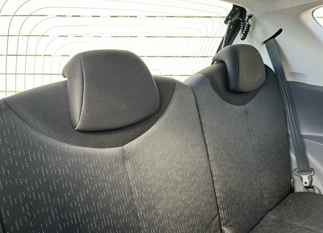 Peugeot 107 Urban  #13