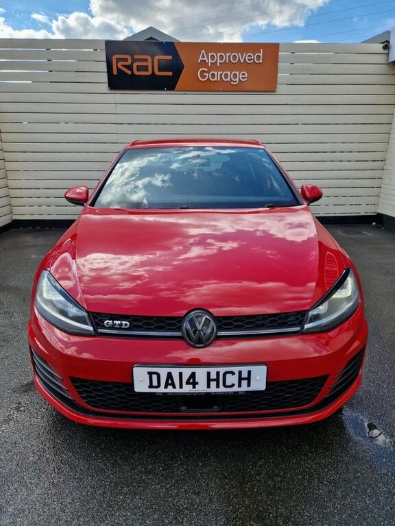 Volkswagen Golf 2.0 Tdi Bluemotion Tech Gtd Hatchback D Red #2