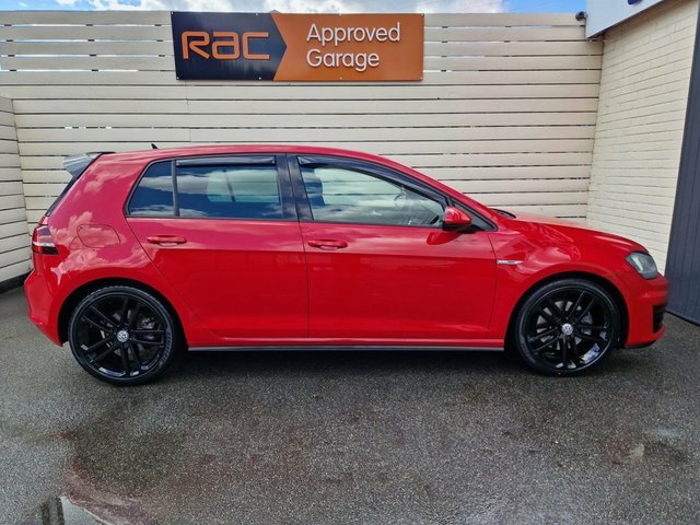 Volkswagen Golf 2.0 Tdi Bluemotion Tech Gtd Hatchback D Red #6