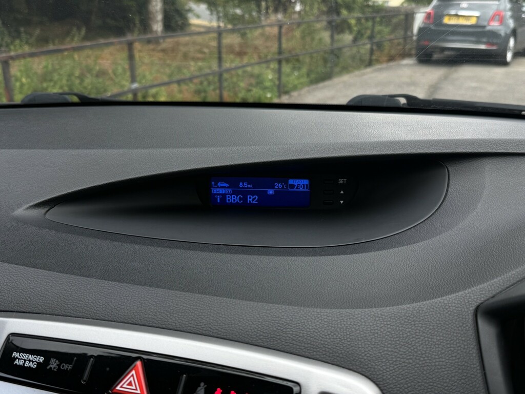 Hyundai I20 1.2 Classic Euro 5 White #13