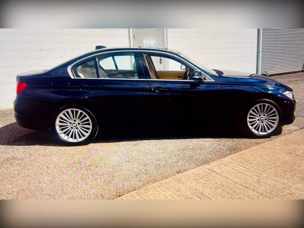 BMW 3 Series 2.0 320I Luxury Saloon Xdrive Euro Blue #2
