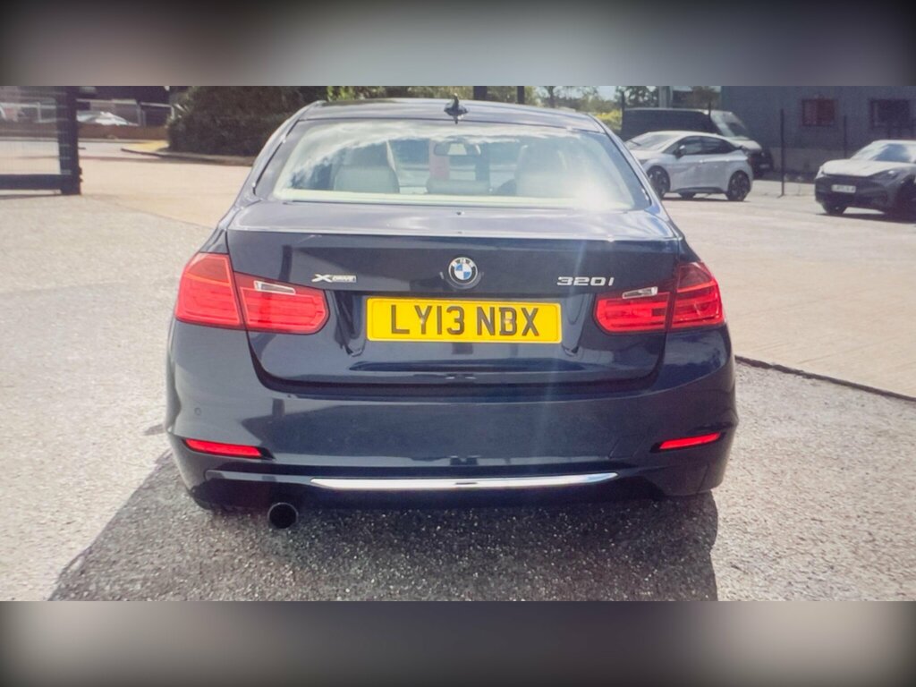 BMW 3 Series 2.0 320I Luxury Saloon Xdrive Euro Blue #6