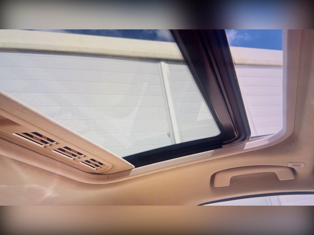 BMW 3 Series 2.0 318I M Sport Euro 5 White #18