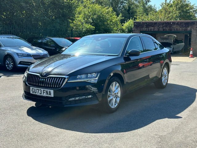 Skoda Superb 1.5 Tsi Act Se Black #3
