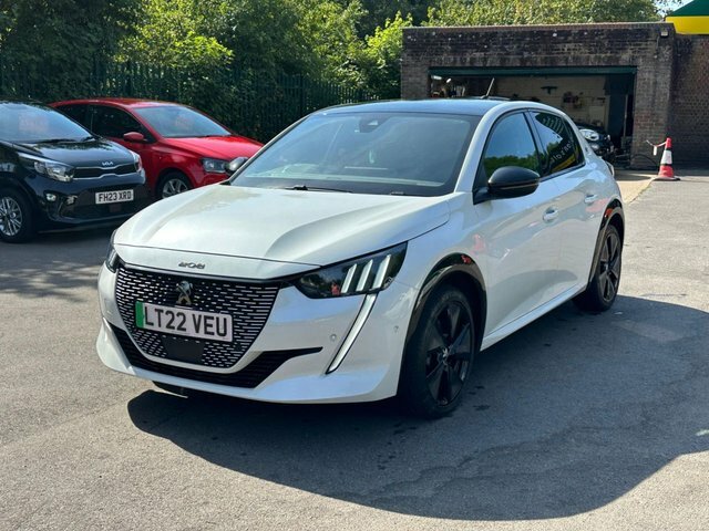 Peugeot e-208 50Kwh Gt Hatchback White #3
