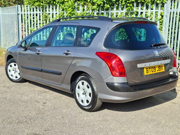Peugeot 308 SW 1.6 Hdi S Estate. #6