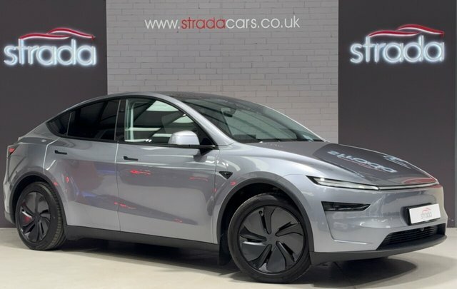 Tesla Model Y Dual Motor Long Range Grey