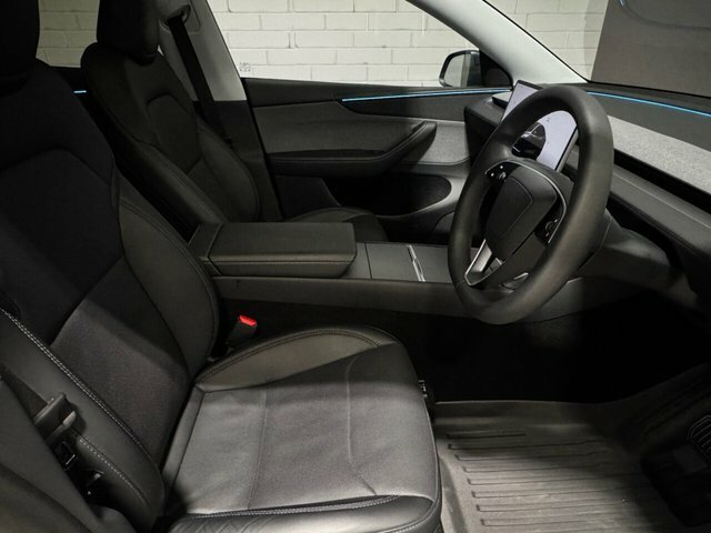 Tesla Model Y Long Range Suv MA75AVK Grey #4