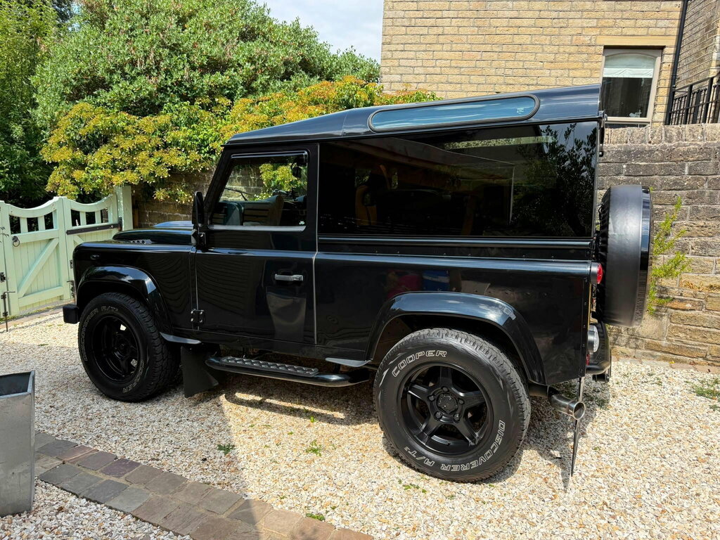 Land Rover Defender 90 2.2 Tdci Xs Hard Top Suv 4Wd Swb Euro 5 Black #2