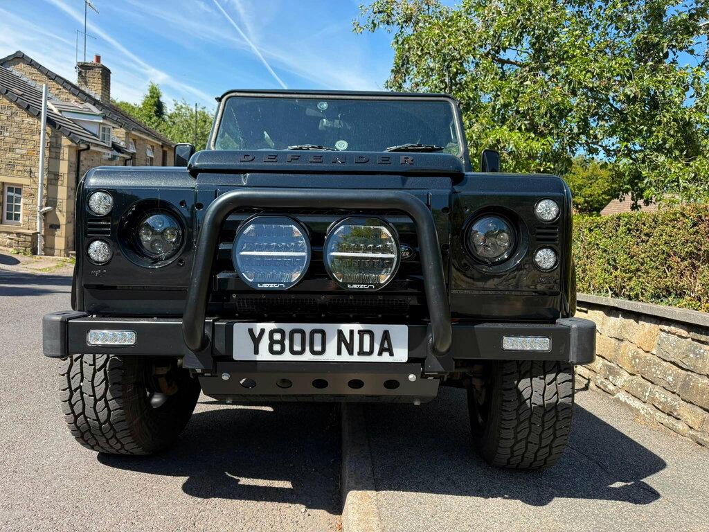 Land Rover Defender 90 90 2.2 Tdci Hard Top Xs Silver #8