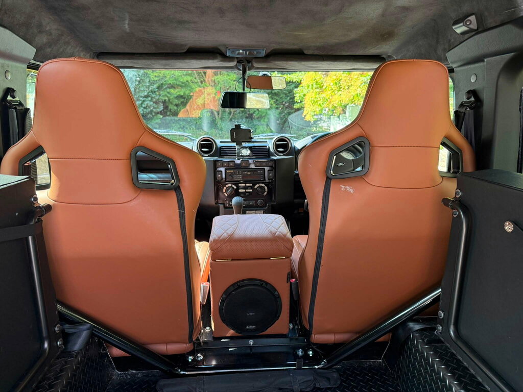 Land Rover Defender 90 90 2.2 Tdci Hard Top Xs Silver #23