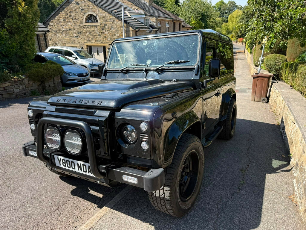Land Rover Defender 90 90 2.2 Tdci Hard Top Xs Silver #11
