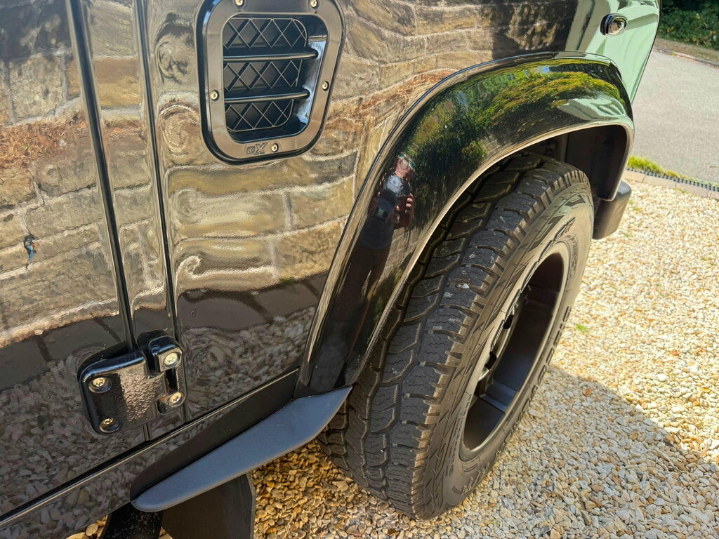 Land Rover Defender 90 90 2.2 Tdci Hard Top Xs Silver #33