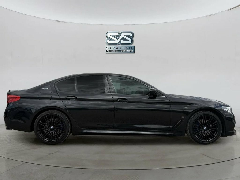 BMW 5 Series 2L M Sport FJ19UOG Black #2