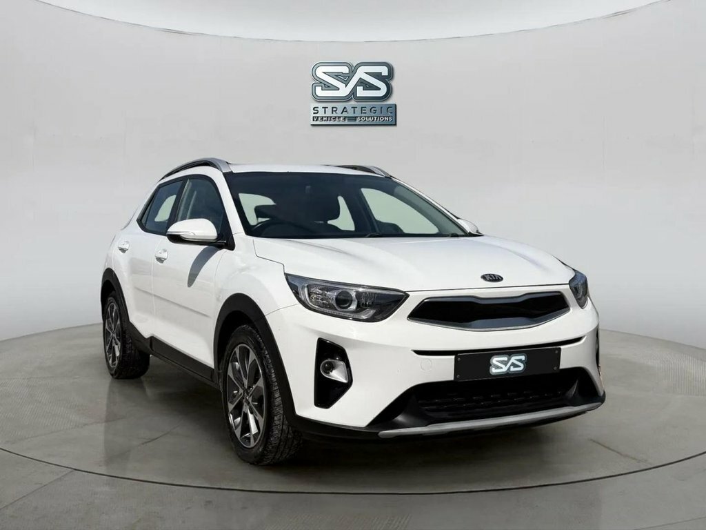 Kia Stonic 1.4L 2 White #2