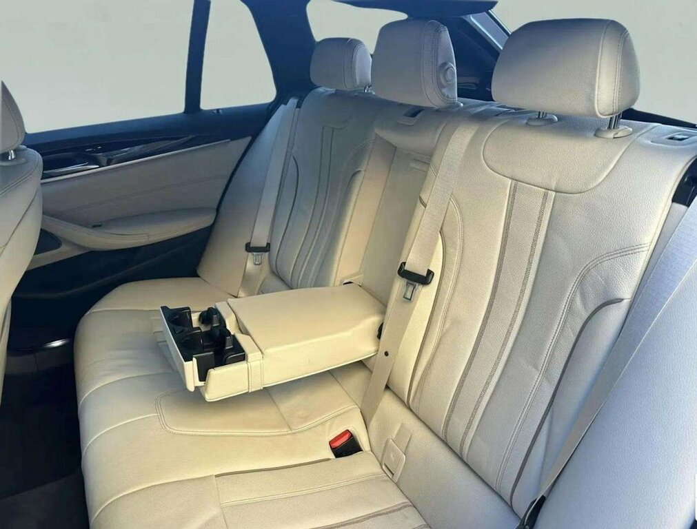 BMW 5 Series 2L M Sport Blue #5