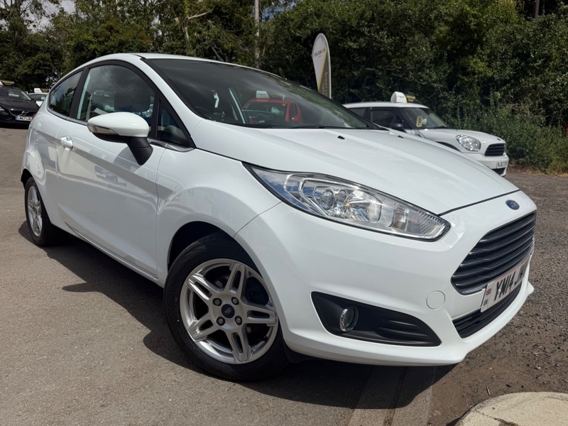 Ford Fiesta Zetec White #3