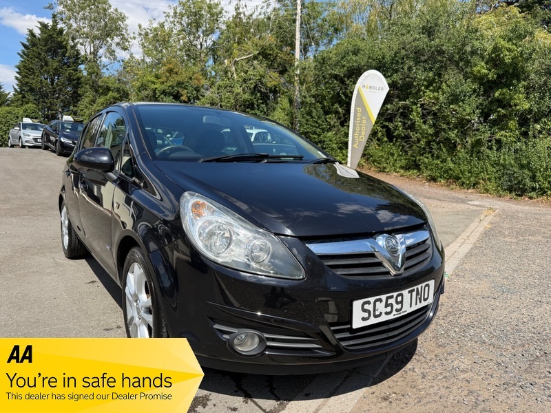 Vauxhall Corsa 1.2I 16V Sxi Hatchback 124 Gkm White #1