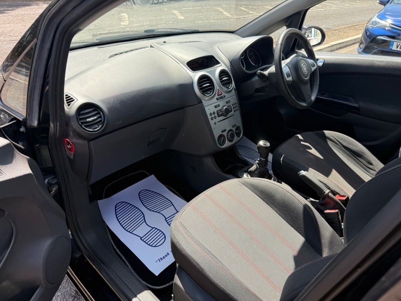 Vauxhall Corsa 1.2I 16V Sxi Hatchback 124 Gkm White #8