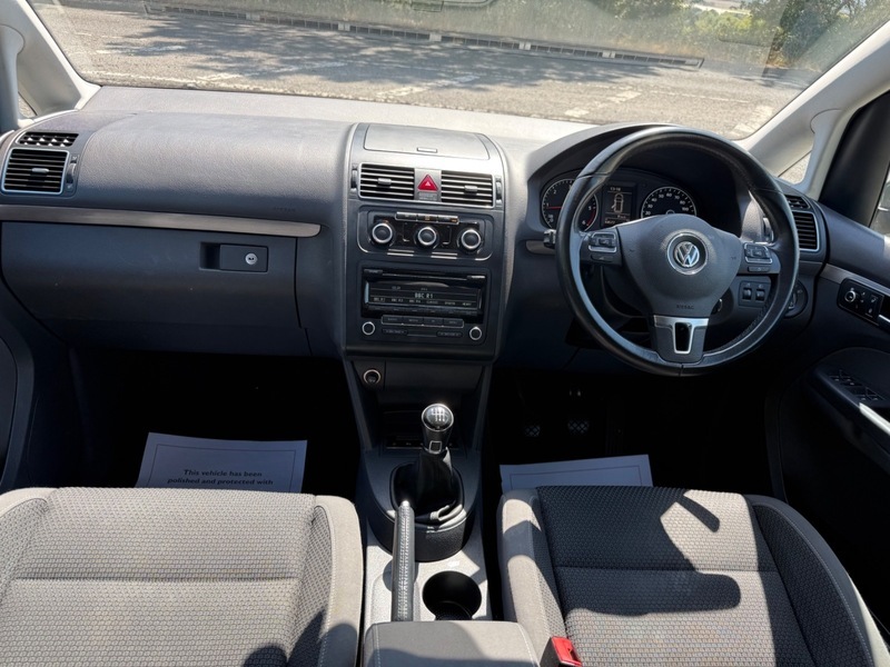Volkswagen Touran Touran Silver #20