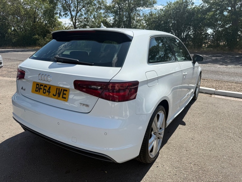 Audi A3 Tfsi S Line White #6