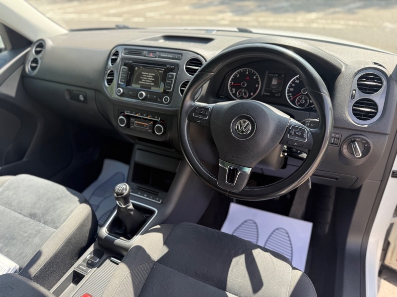 Volkswagen Tiguan 2.0 Tdi Bluemotion Tech Match Dsg 4Wd Euro 5 Ss Grey #15