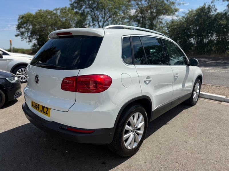 Volkswagen Tiguan Match Tdi Bluemotion Technology White #4