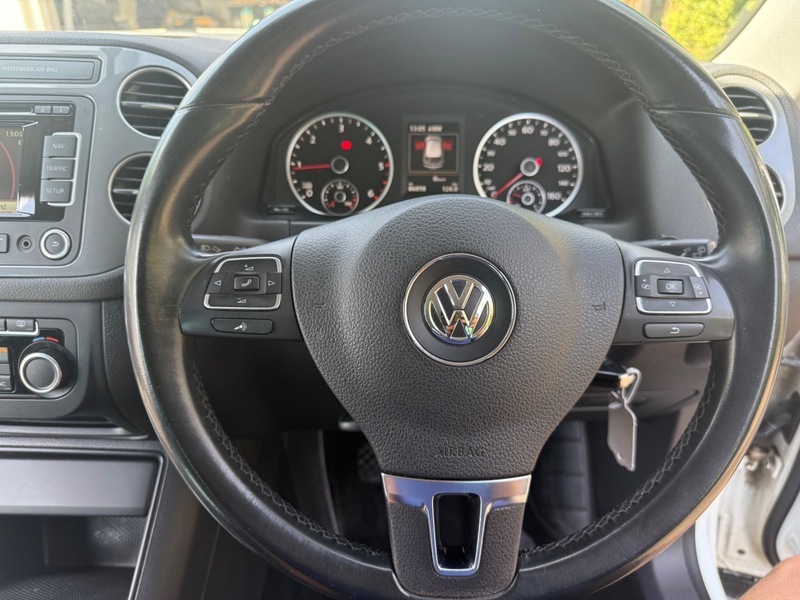 Volkswagen Tiguan 2.0 Tdi Bluemotion Tech Match Dsg 4Wd Euro 5 Ss Grey #24