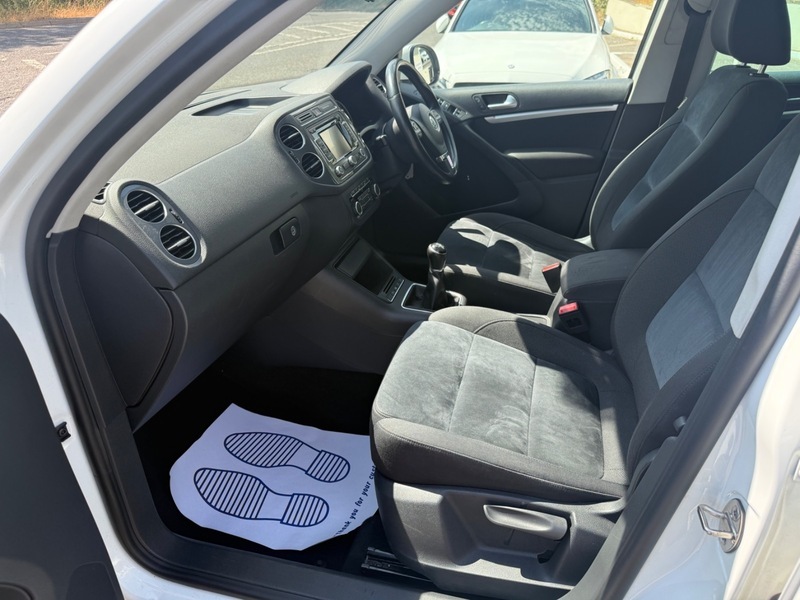 Volkswagen Tiguan 2.0 Tdi Bluemotion Tech Match Dsg 4Wd Euro 5 Ss Grey #14