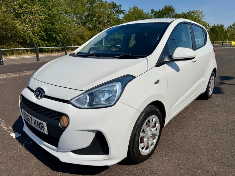 Hyundai I10 Se White #3